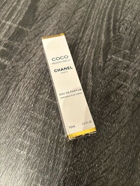 CHANEL Coco Mademoiselle Eau de Parfum 10ml